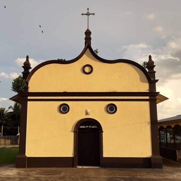 Kościół w Chaves - fasada